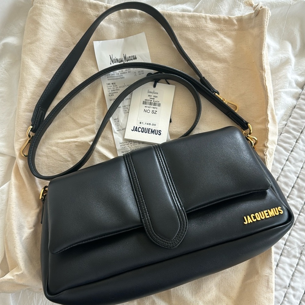 Jacquemus
Le Bambimou Padded Shoulder Bag